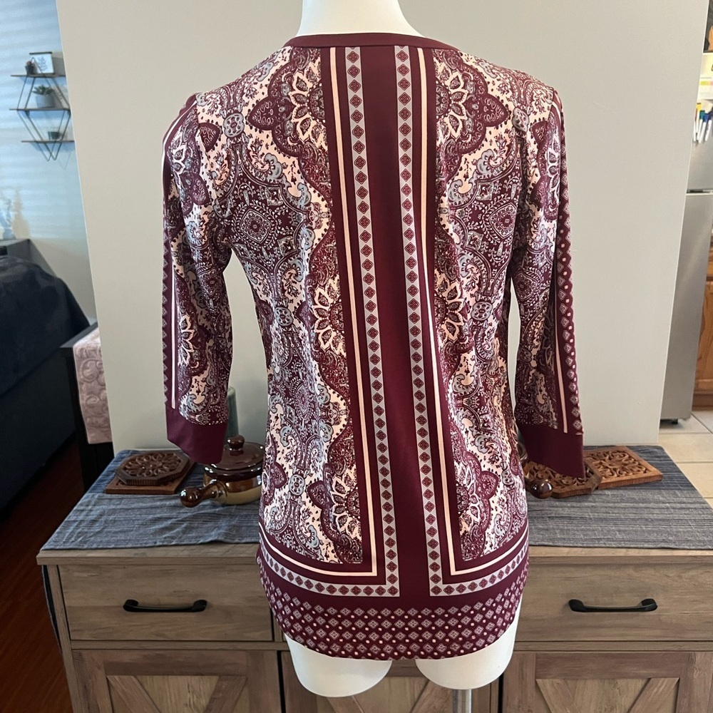 Belle by Kim Gravel zip front blouse - Picture 4 of 5